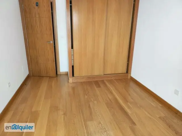 Alquiler Piso 3 Dormitorios Zona Eiris