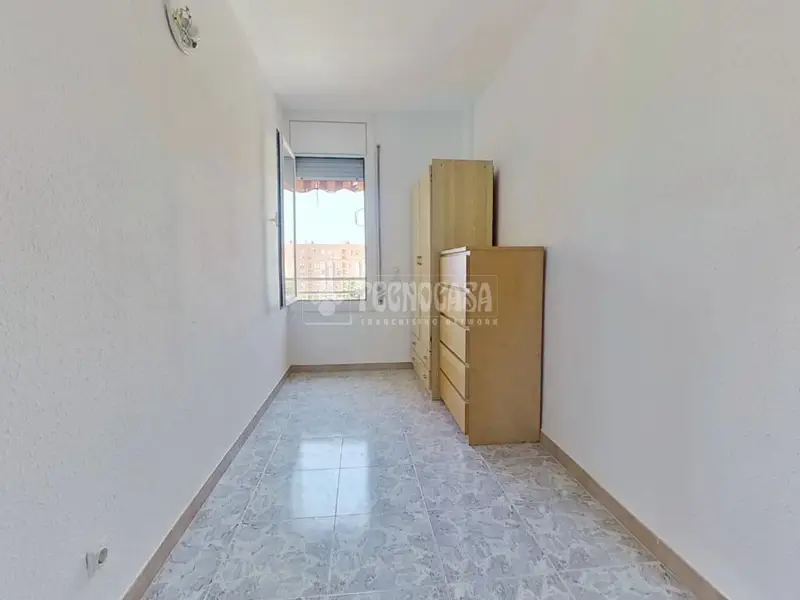 Piso en venta en Sabadell Plaza Espa	
										ña 3 habitaciones parking incluido