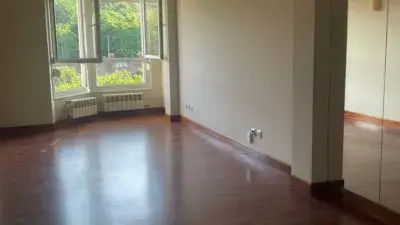 Atico Duplex en Artatza con Terraza y Garaje
