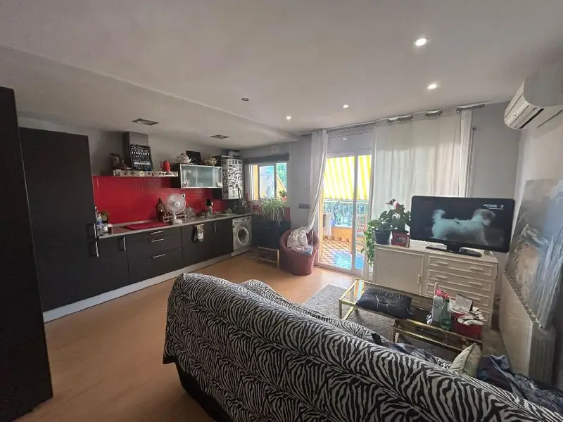 Apartamento en Calafell con Terraza Cerca de la Playa