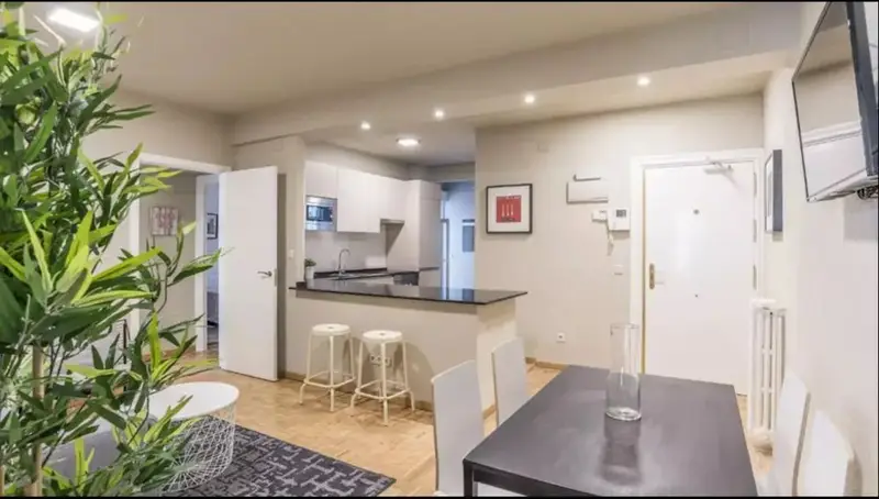 Apartamento 1 Dormitorio Madrid 28020 Alquiler