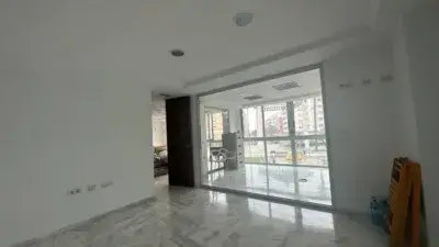 Piso en alquiler en Oliva