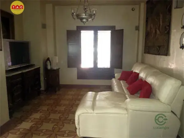 Chalet en Lepe 350m2 con Piscina y Garaje Doble