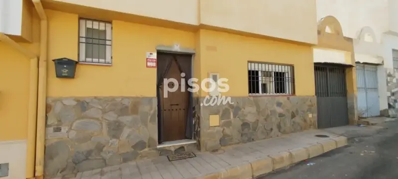 Casa adosada en venta en Alcudia de Guadix