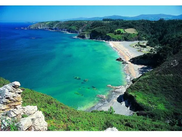 Parcela Urbanizable Otur Cerca Playa Asturias