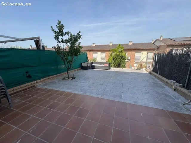 Casa Familiar 3 Plantas con Garaje y Vistas