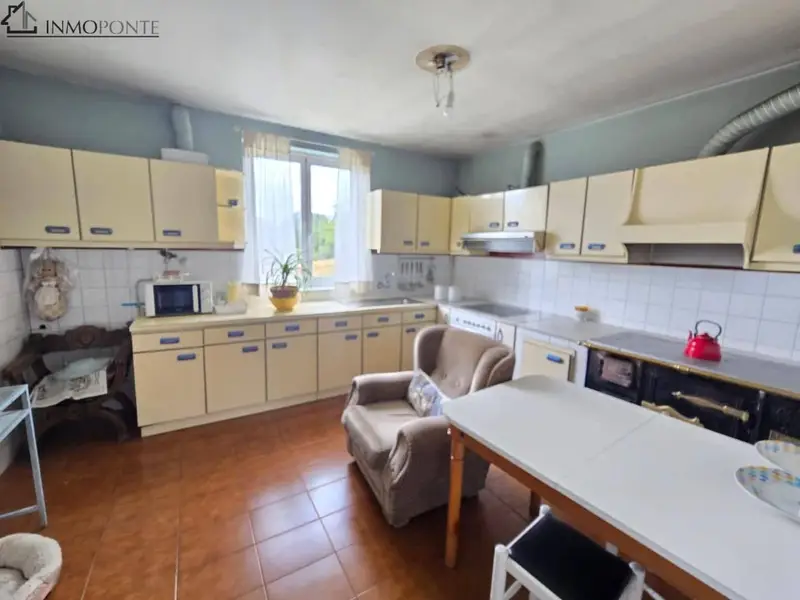 Casa Rural en Fornelos Pontevedra para reformar con finca