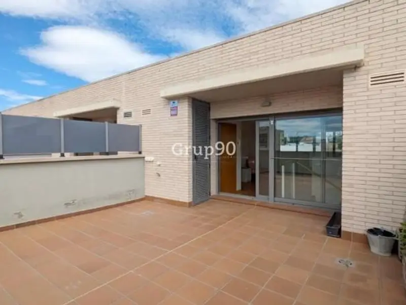 venta Chalet en Lleida, Lleida Provincia (YMQ-25-5-06539)- Globaliza