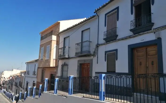 Casa en Venta Rute 3 Dormitorios Cerca Malaga