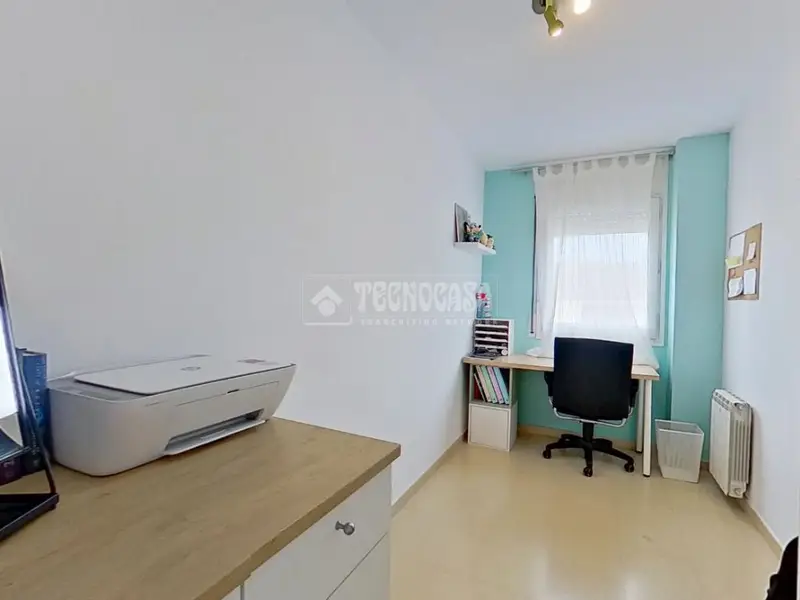Piso en Venta Solsona 3 Habitaciones 116m2 Parking Trastero