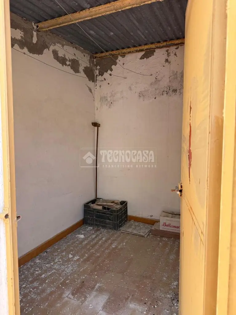 Casa en Venta Utrera 2 Plantas Para Reformar