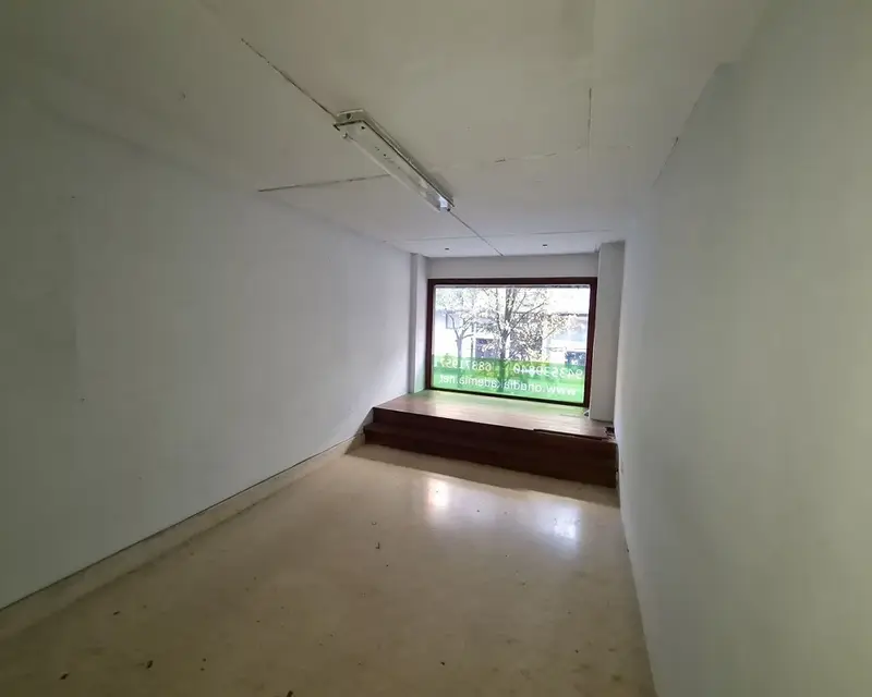 Local en Venta en Hernani 122m2