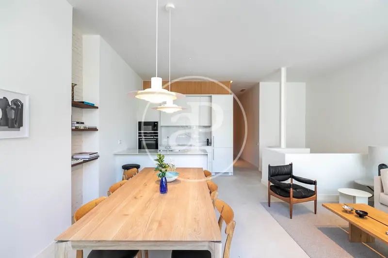 Dúplex de Lujo en Sant Gervasi con Piscina Privada