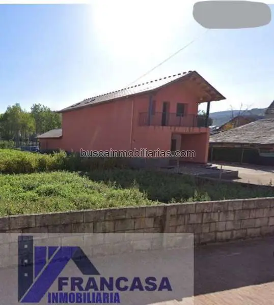 Chalet en Venta Vega de Espinareda 221m2 3 Dormitorios 3 Baños