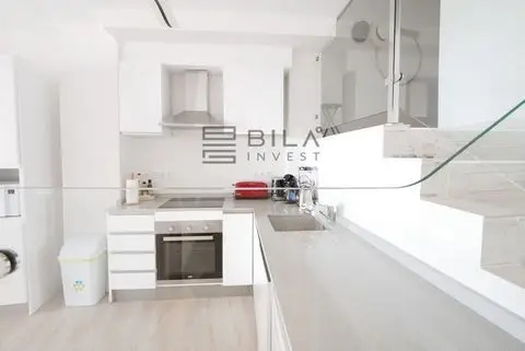 Apartamento en Primera Linea de Playa Puerto Cabopino Marbella