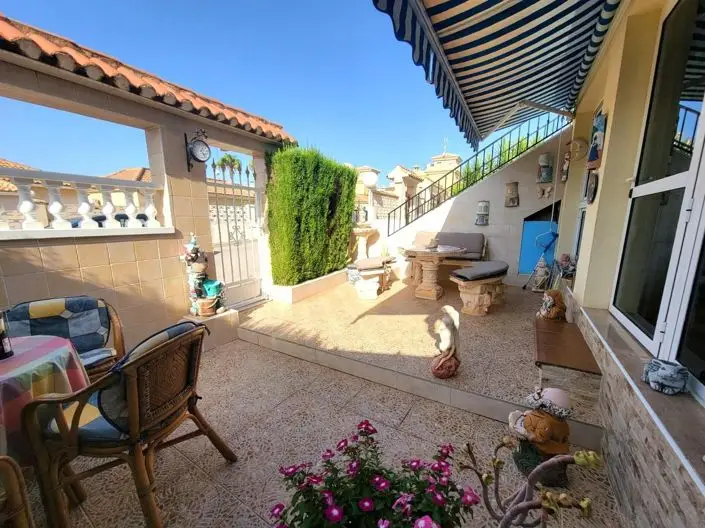 2 Bed Bungalow for sale