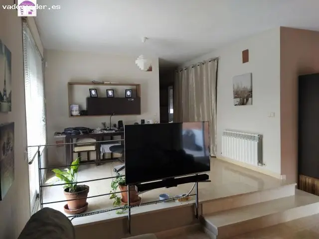 Chalet en Esquina en Yeles Centro 175m2 3 Banos Garaje
