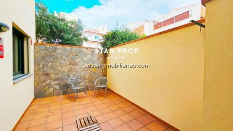 Apartamento en venta en Llançà 3 habitaciones 2 baños terraza 78m²