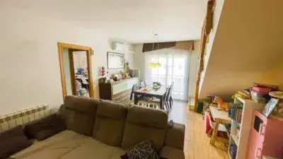Dúplex en Venta Olesa de Montserrat Centro 3 Dormitorios 2 Baños