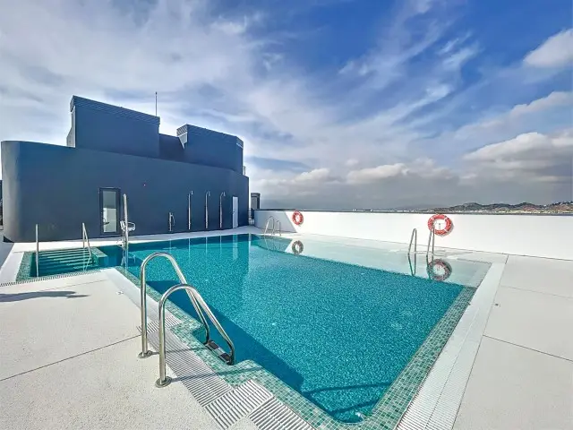 Casa Villa 4 Dormitorios Malaga Venta