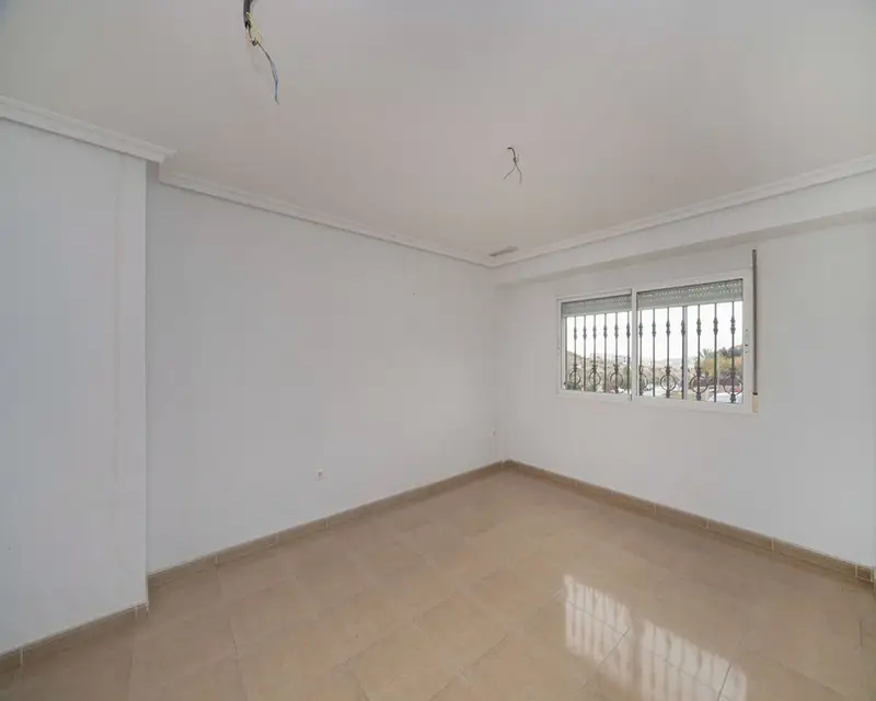 Piso 118m2 3 habitaciones 2 baños Agost Alicante