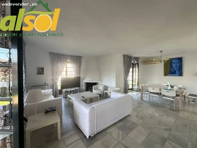 Chalet en Alquiler El Manantial El Puerto de Santa Maria 5 habitaciones