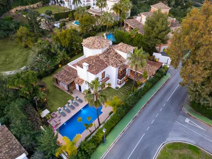 Villa 4 Dormitorios La Quinta Benahavis