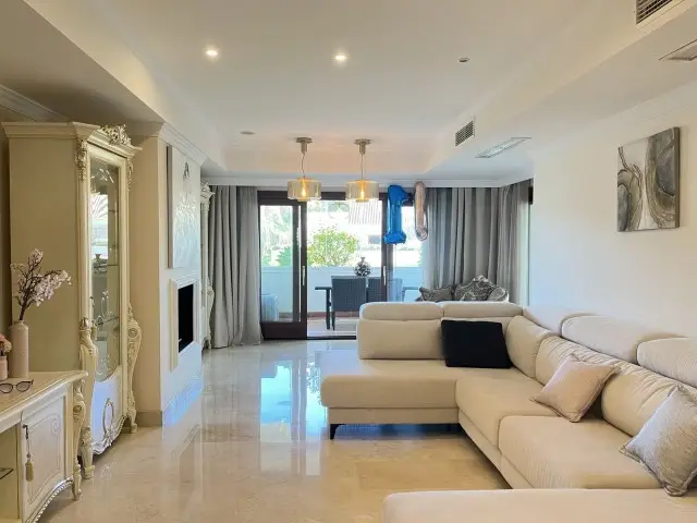 Apartamento 3 Dormitorios Lujo Milla de Oro Marbella