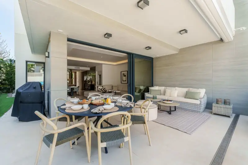 Villa Pareada Lujo Puerto Banus 5 Dormitorios Piscina Jacuzzi