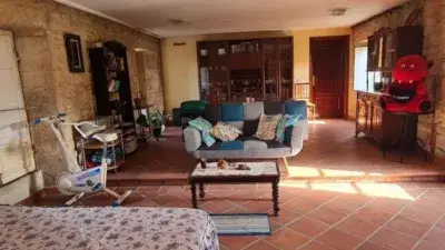 Chalet en venta Rois cerca Padron y Santiago Camino