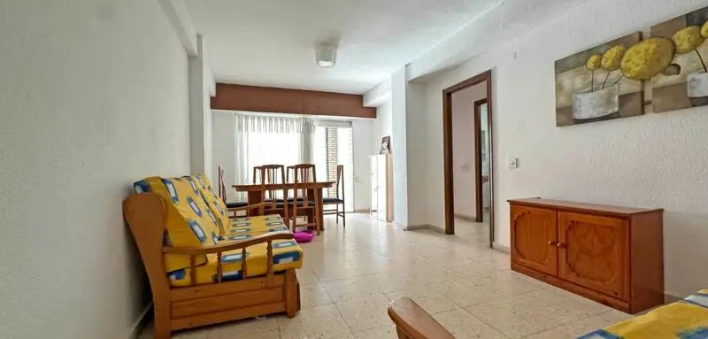 Apartamento 4 Dormitorios Torrevieja Cerca de la Playa