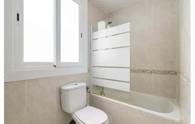 Habitacion 145m2 Alquiler Barcelona Estancia Larga
