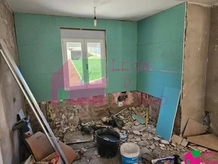 Casa con Terreno en La Sobarriba Cerca de Leon