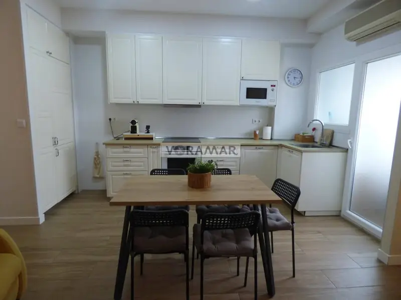 Piso en Alquiler en Valencia Ciudad Reformado 140m2
