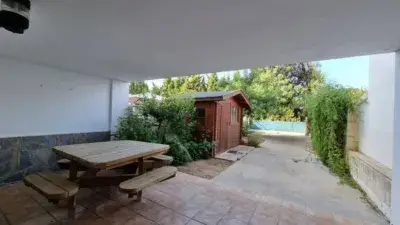 Casa Adosada en Venta Cerca de la Playa de Piles