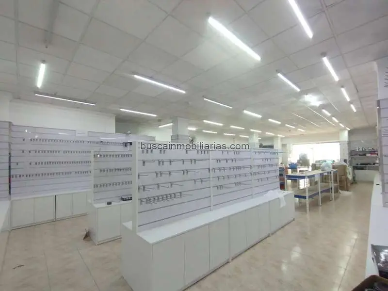 Local Comercial en Venta Alicante Cerca Puerto Deportivo