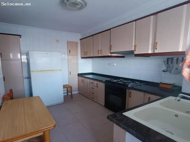 Piso en Venta con Inquilino en Alcoy Zona Santa Rosa