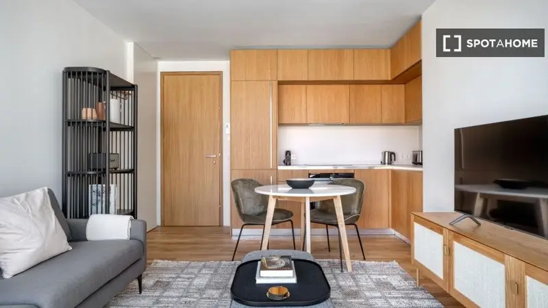 Apartamento 2 Dormitorios 1 Ba																																																																																																																																																																																																																																																																																																																																																																																																																																																																																																																																																																																																																																																				
ño Madrid Alquiler