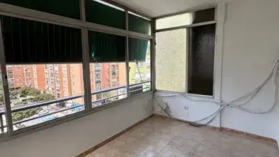 Estudio en Torremolinos con Terraza - Reforma a Estrenar