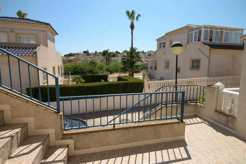 Bungalow 2 Dormitorios Villamartin Solarium Terraza Cerca Playas