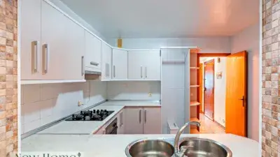 Casa en Venta Puebla de Vícar 152m² 5 Dormitorios 2 Baños