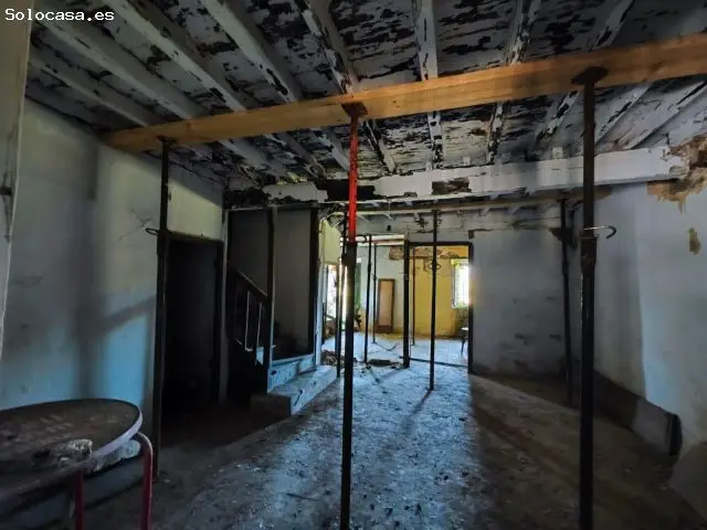 Casa Para Reformar Con Jardin Cerca de San Vicente de la Barquera