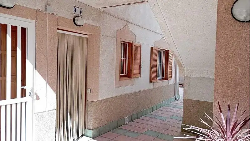 Apartamento en venta Torrevieja 2 dormitorios cerca de la playa