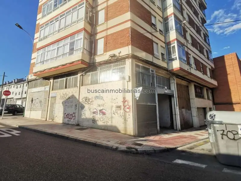 Nave Industrial en Venta en León 300m²