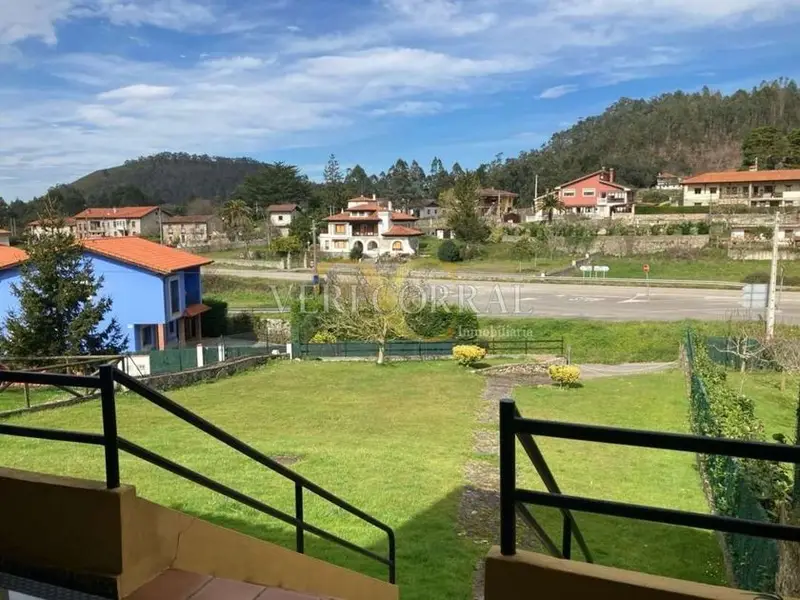 Chalet en Venta La Franca Asturias Jardin 110m2