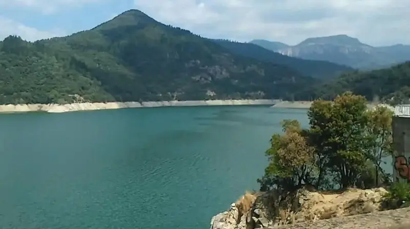 Finca Rústica con Tres Masías en Susqueda Girona