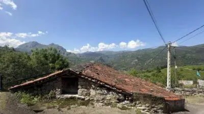 Casa en venta en Proaza