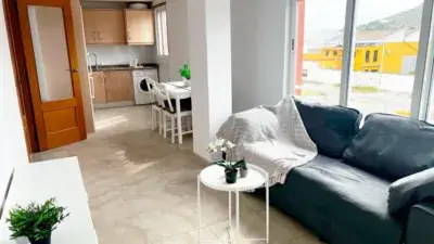 Apartamento Amueblado en Carrer de San Felipe Neri