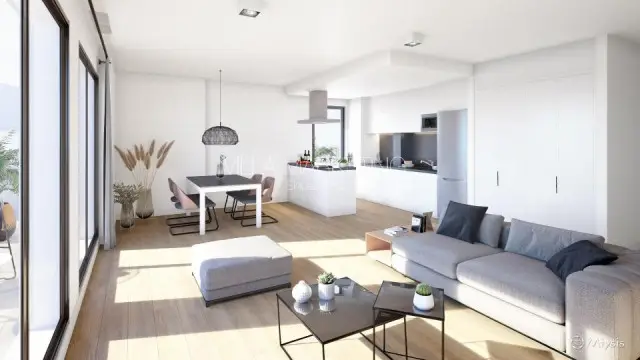 Apartamento 3 Dormitorios Estepona  Cerca de la Playa