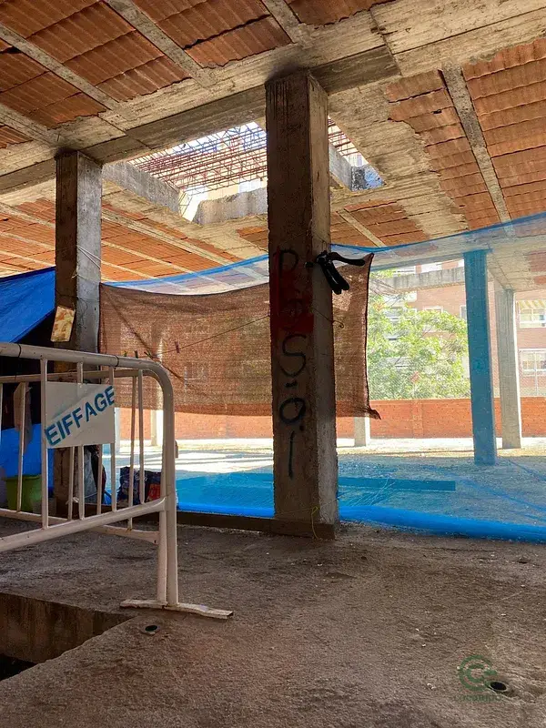 22 Fincas Residenciales Madrid: 9 Garajes y 13 Viviendas